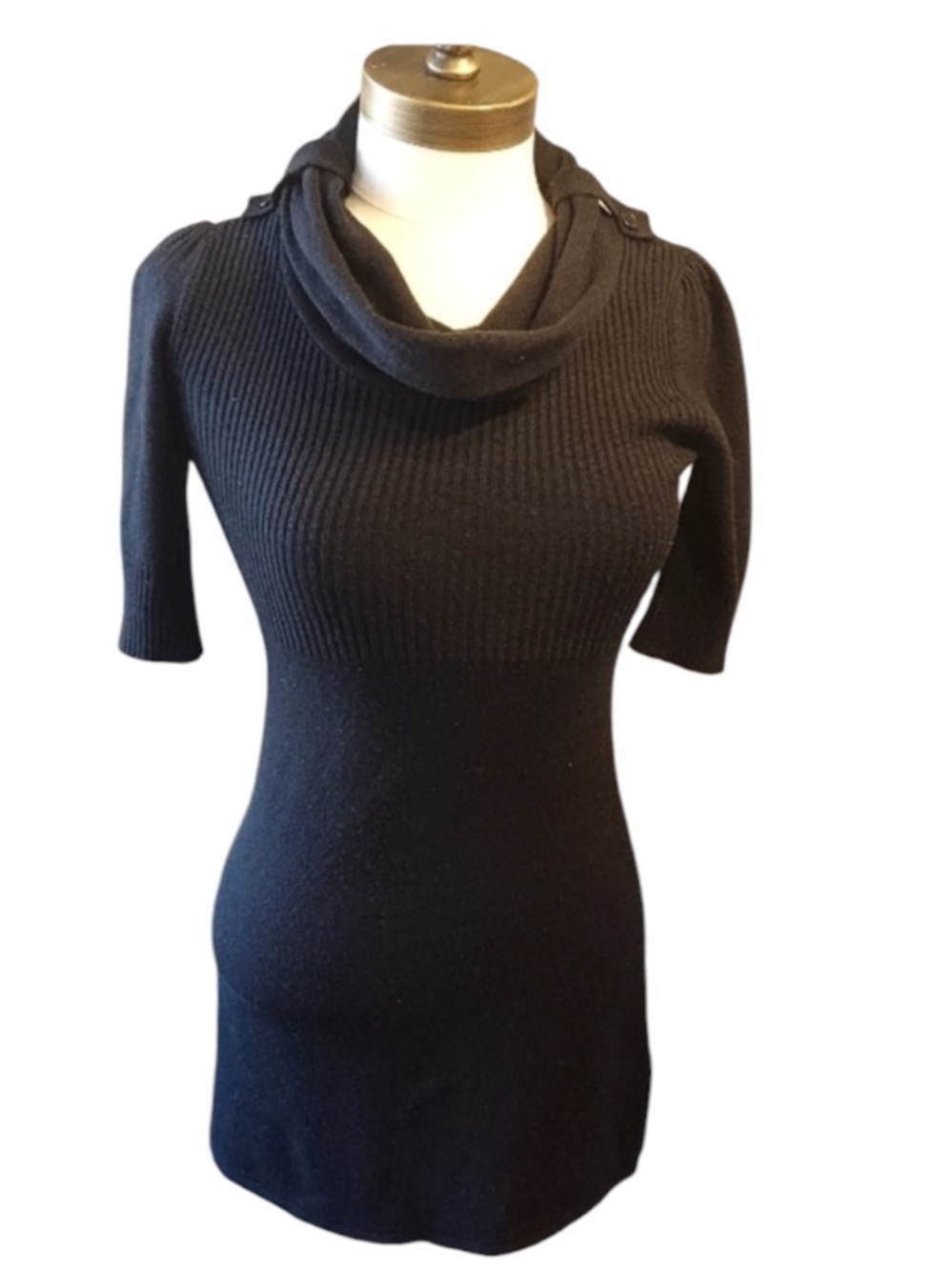 Take out women's black dress size S in excellent condition